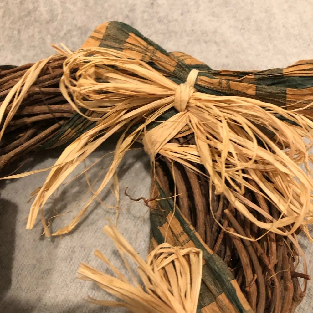 NWOT - Charming Rustic-look Plaid Doll Wreath with Raffia Trim
